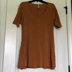 Lularoe shirt